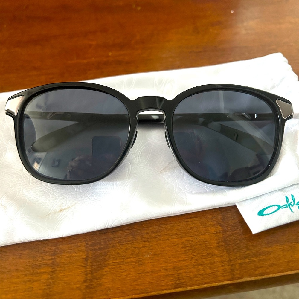 Oakley Black Sunglasses